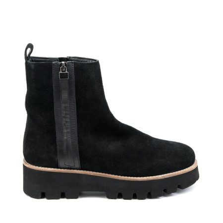 Creator obuća | Ženska kožna obuća | Ženske kožne čizme | Ženske kožne plitke čizme | Ženske kožne duboke čizme | Ženske kožne tašne | Ženske kožne torbe | Muška kožna obuća | Sezona jesen zima 2022/2023 | Jesen zima 2023 | Creator |