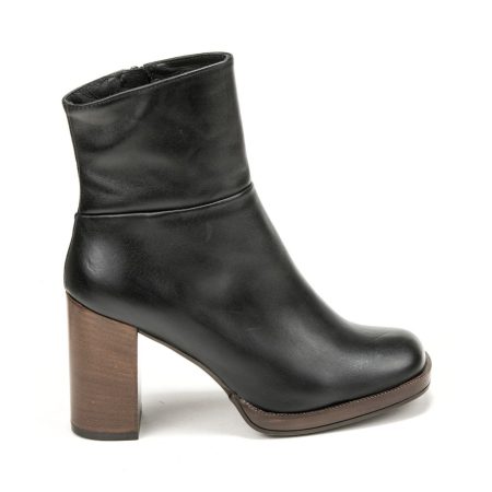 Moderne plitke čizme od prave kože, udobne i tople za hladne dane – Creator.rs