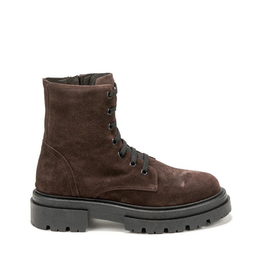 Ženske kožne plitke čizme Debutto-XS02 braon ravne 2 Moderne plitke čizme od prave kože, udobne i tople za hladne dane – Creator.rs