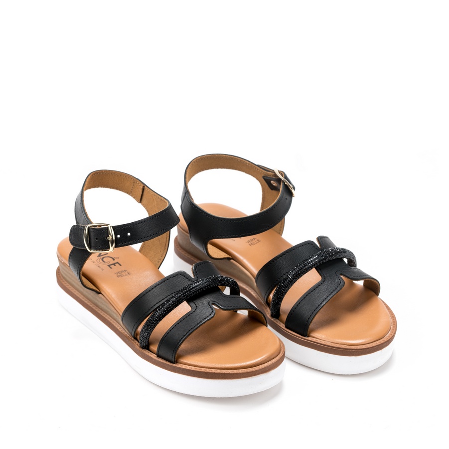 Ženske kožne sandale Once-B82566 crne ravne 1 Ženske kožne sandale Once-B82566 crne ravne