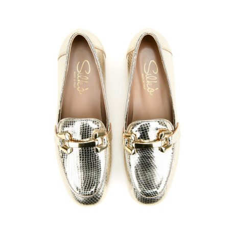 Ženske kožne plitke cipele Silko-06-20D zlatne ravne 5 Creator obuća | Ženska kožna obuća | Ženske kožne tašne | Ženske kožne cipele | Ženske kožne sandale | Ženske kožne papuče | Ženske kožne mokasine | Ženske kožne patike | Ženske kožne baletanke | Ženske kožne torbe | Muška kožna obuća | Sezona proleće leto 2024 | Proleće leto 2024 | Creator |