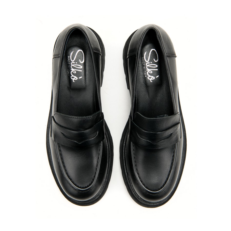 Ženske kožne plitke cipele Silko-MIS05 crne ravne 3 Kožne cipele vrhunskog kvaliteta za svečane i poslovne prilike – Creator obuća