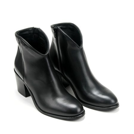 Moderne plitke čizme od prave kože, udobne i tople za hladne dane – Creator.rs