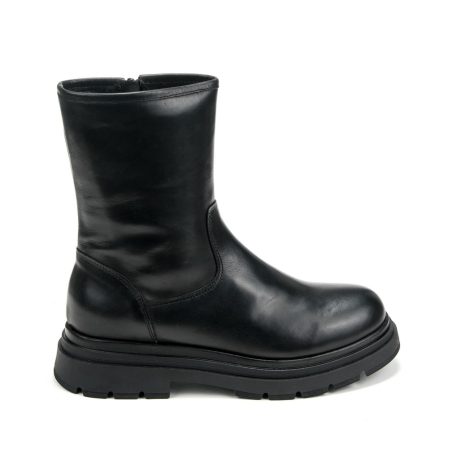 Moderne plitke čizme od prave kože, udobne i tople za hladne dane – Creator.rs