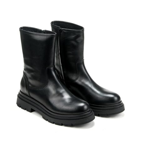 Moderne plitke čizme od prave kože, udobne i tople za hladne dane – Creator.rs