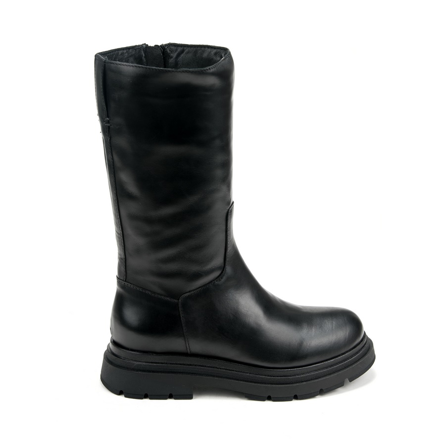 Ženske kožne plitke čizme Silko-NK02 crne ravne 2 Moderne plitke čizme od prave kože, udobne i tople za hladne dane – Creator.rs