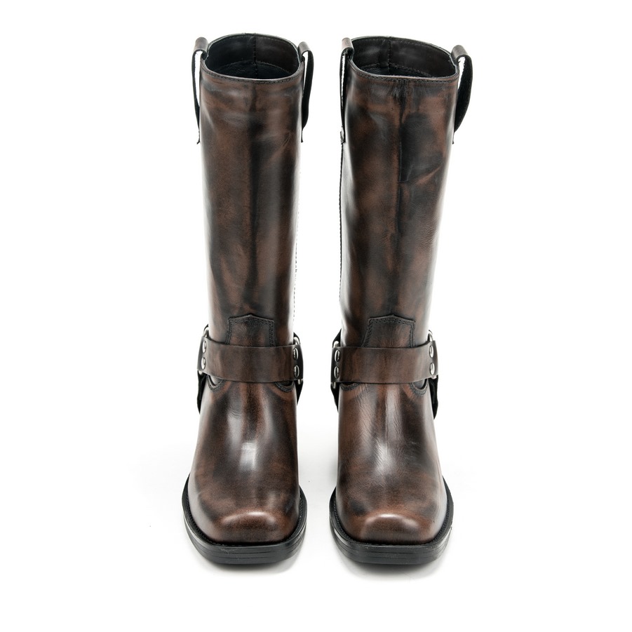 Ženske kožne plitke čizme Silko-PARIS braon na štiklu - Kupite odmah na Creator.rs Elegantne ženske kožne čizme u crnoj boji za jesen/zimu - Creator.rs