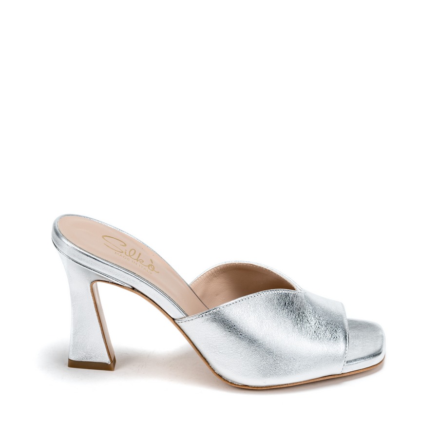 Ženske kožne papuče Silko-NATALIE1 sive na štiklu 2 Ženske kožne papuče Silko-NATALIE1 sive na štiklu - Slika 2