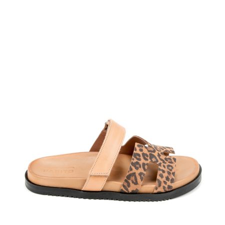 Alternative view of Ženske kožne papuče Pasito-701241 braon ravne