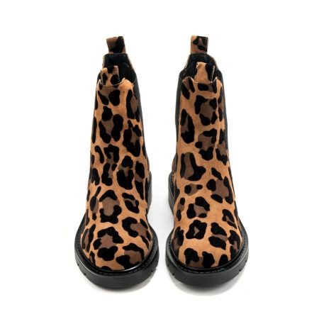 Ženske plitke čizme Carmens-44504 braon ravne - Kupite odmah na Creator.rs Moderne plitke čizme od prave kože, udobne i tople za hladne dane – Creator.rs