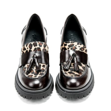 Ženske kožne plitke cipele Movimenti-7371 braon na štiklu 5 Creator obuća | Ženska kožna obuća | Ženske kožne čizme | Ženske kožne plitke čizme | Ženske kožne duboke čizme | Ženske plitke čizme | Ženske duboke čizme | Kratke čizme | Čizme na štiklu | Muška kožna obuća | Ženska kožna obuća | Sezona jesen zima 2023/2024 | Jesen zima 2024 | Creator | Creator obuća |Creator kožna obuća | Italijanske cipele |