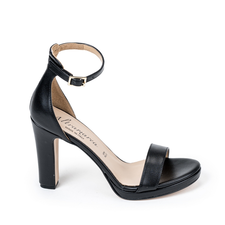 Ženske kožne sandale Ovye-4042 crne ravne - Kupite odmah na Creator.rs Ženske kožne sandale Ovye-4042 crne ravne - Slika 2